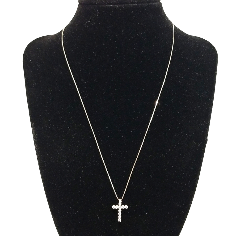Kohl's 925 Cross Pendant Womens Necklace Size 18inches New